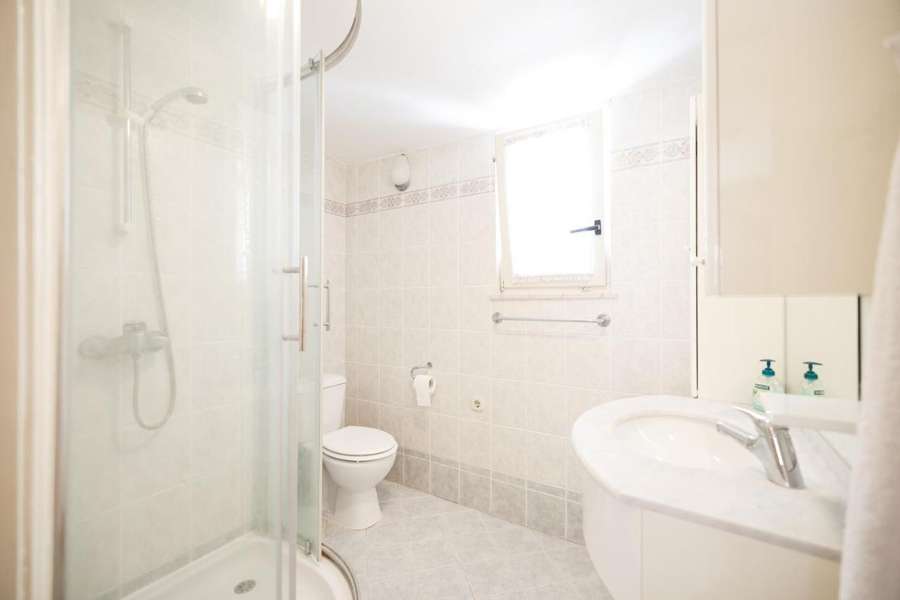 Two Bedroom Apartment In City Center Igor Zadar Bagian luar foto